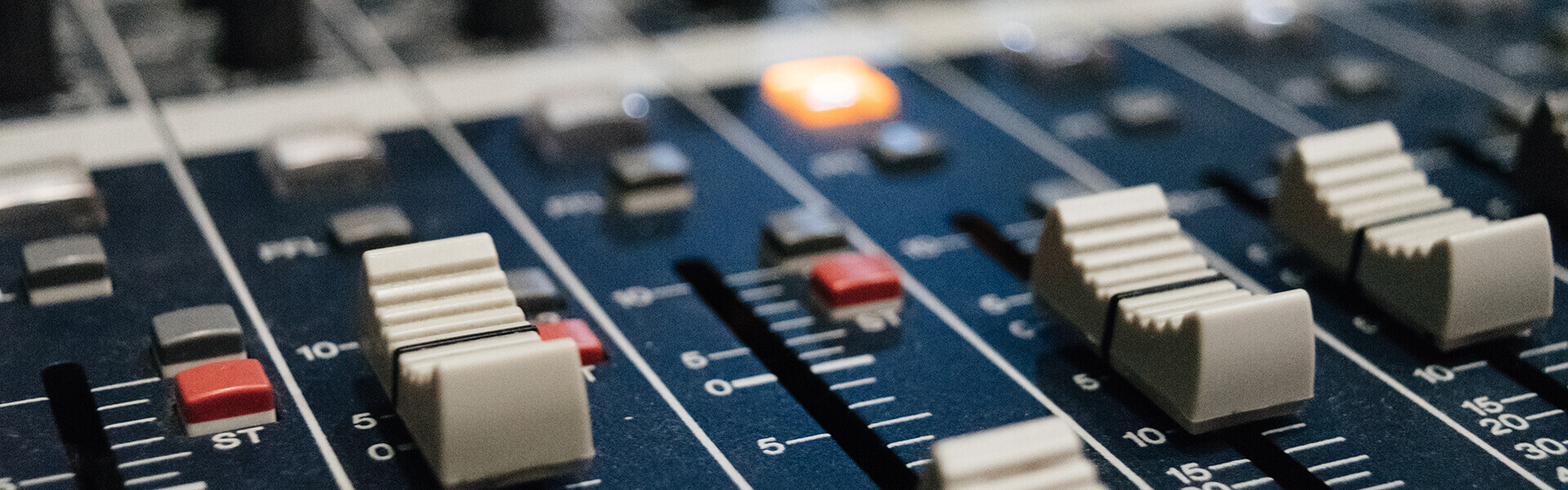 Aliquam venenatis ligula quis ultrices aliquam